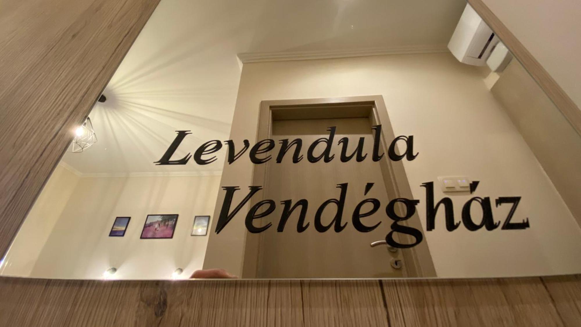 Levendula Vendeghaz Hotel Gyor Luaran gambar