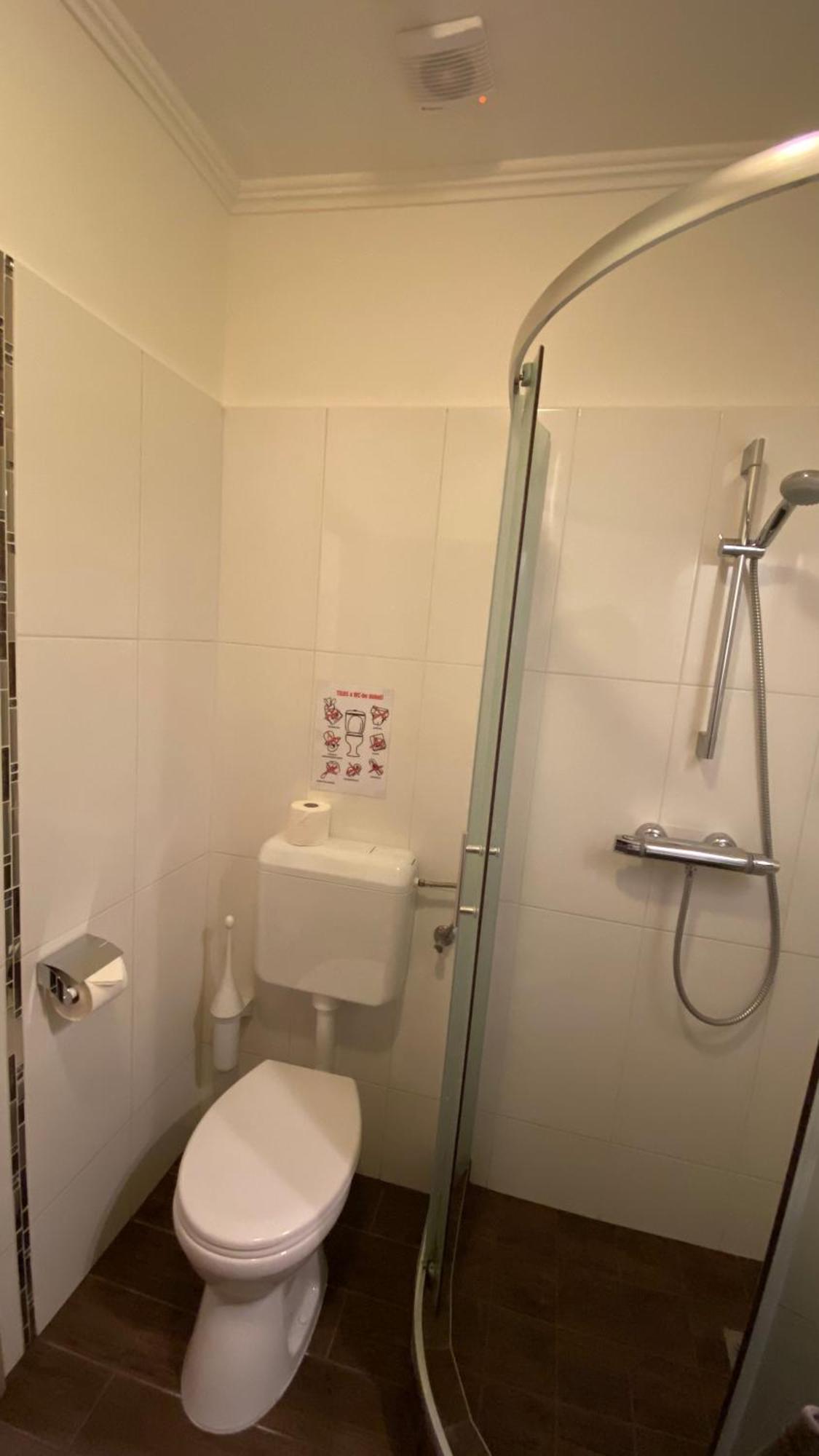 Levendula Vendeghaz Hotel Gyor Luaran gambar